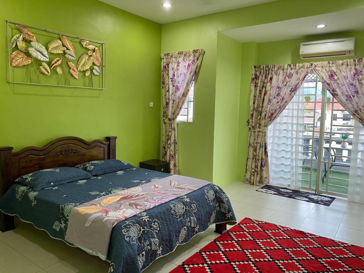 Makmur Homestay Taiping Esterno foto