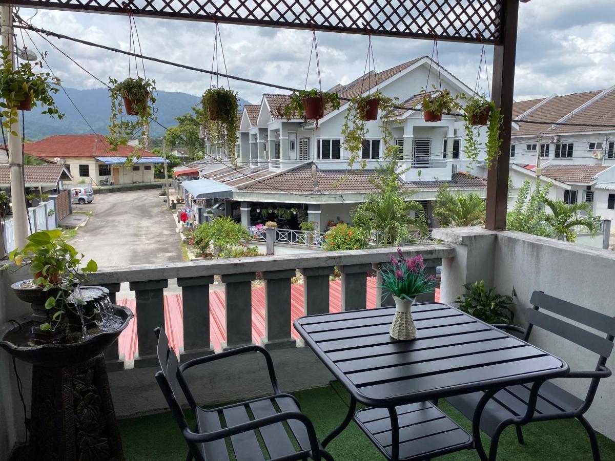 Makmur Homestay Taiping Esterno foto